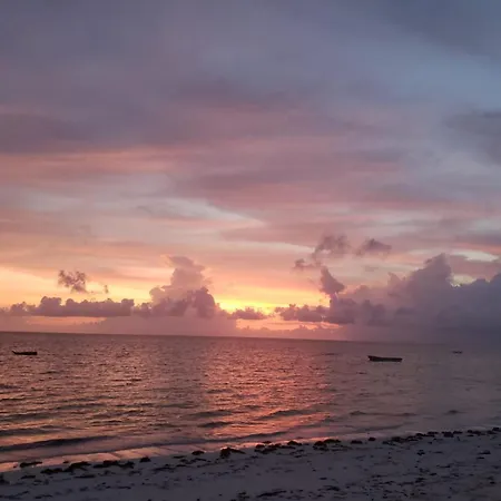 Suda Beach Lodge